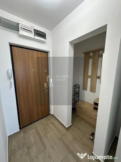 Apartament cu 2 camere semidecomandat în Giurgiului