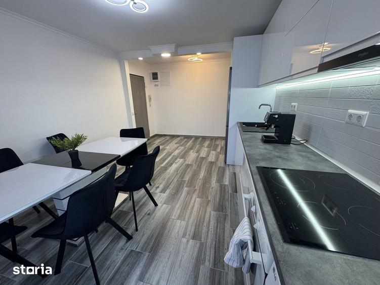 Apartament cu 2 camere decomandat în Sud