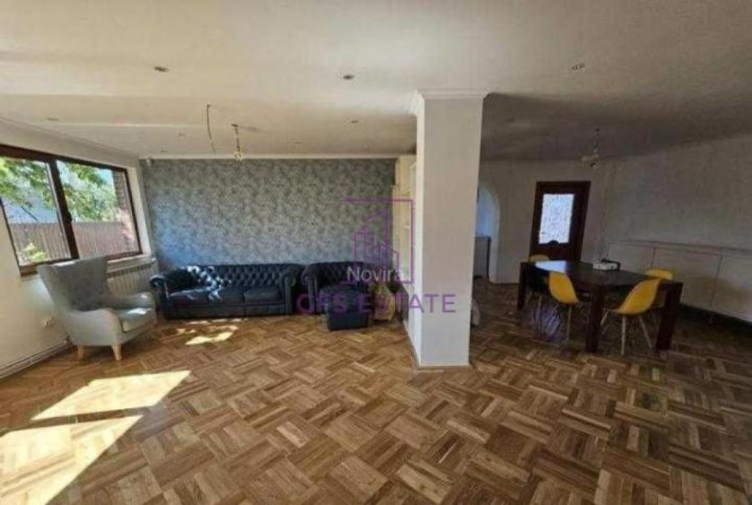 Casă cu 9 camere cu Teren 700 Mp în Pipera