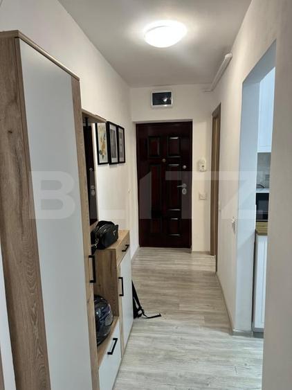 Apartament cu 2 camere semidecomandat, mobilat în Nord-Est