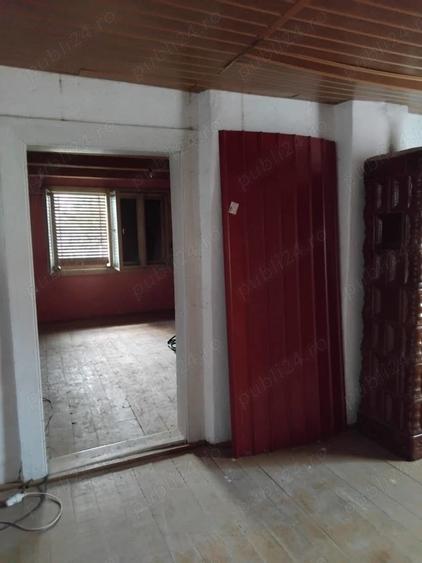 Casă cu 4 camere în Cladova