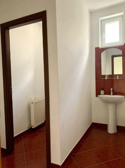 Spațiu comercial, de 430 mp, în Popești-Leordeni