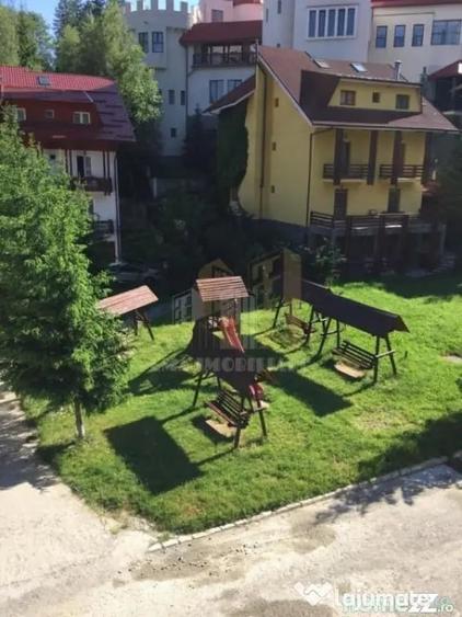 Apartament cu 3 camere decomandat în Poiana Brașov