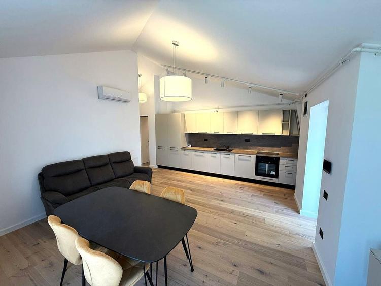 Apartament cu 3 camere, mobilat în Herăstrău