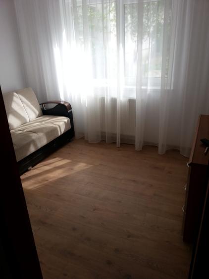 Inchiriez apartament cu 2 dormitoare, mobilat si utilat, central - 6