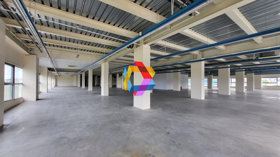 Spațiu comercial, de 1,240 mp, în Bartolomeu