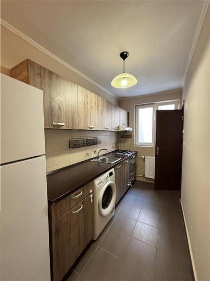 Apartament cu 2 camere decomandat în Dacia