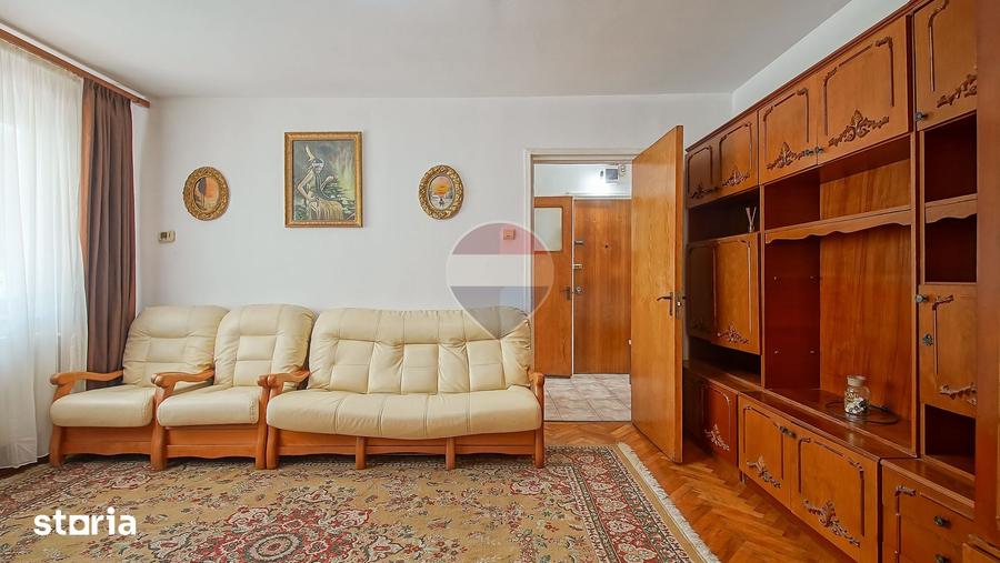SUPER ZONA 2 camere|48 mp + balcon, etaj 1 | Centrul Civic |COMISION 0 - 10