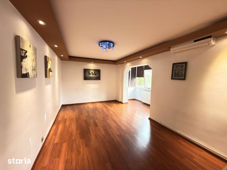 Apartament cu 2 camere decomandat în Lipovei