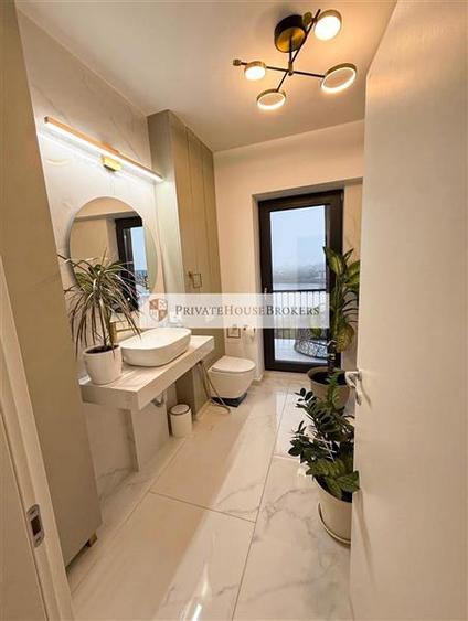 Apartament cu 2 camere semidecomandat, mobilat în Băneasa