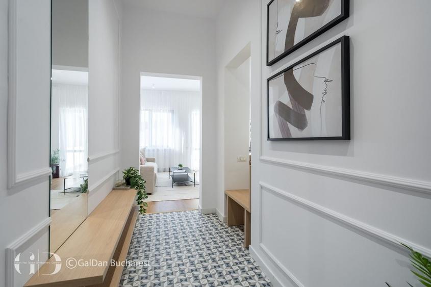 Apartament cu 3 camere decomandat, mobilat în Romană