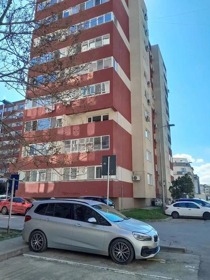 Apartament cu 2 camere nedecomandat în Central