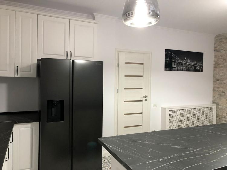 Apartament cu 4 camere decomandat, mobilat în Nord