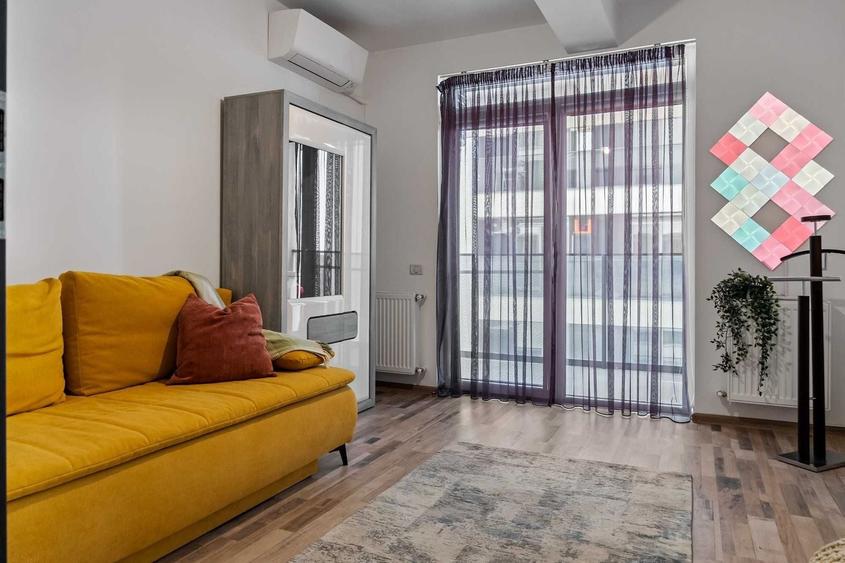 Apartament cu 3 camere decomandat, mobilat în Berceni