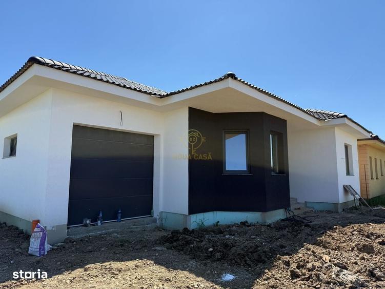 Casă cu 4 camere cu Teren 650 Mp în Mărtinești