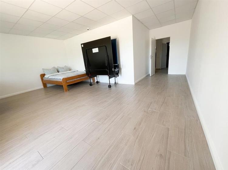 Casă individuală cu 4 camere cu Canalizare în Dealuri Oradea