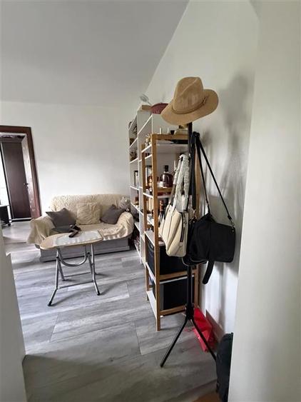 Apartament cu 2 camere semidecomandat, mobilat în Vitan