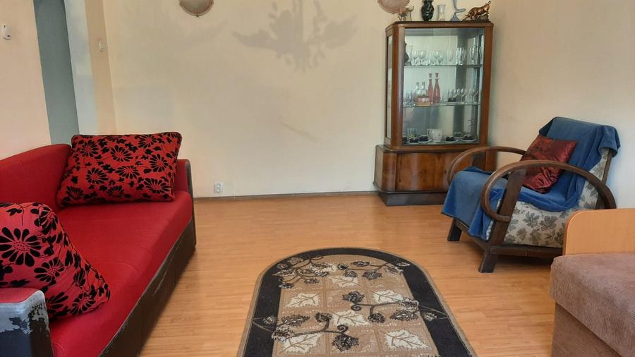 Apartament cu 2 camere decomandat, mobilat în Rahova