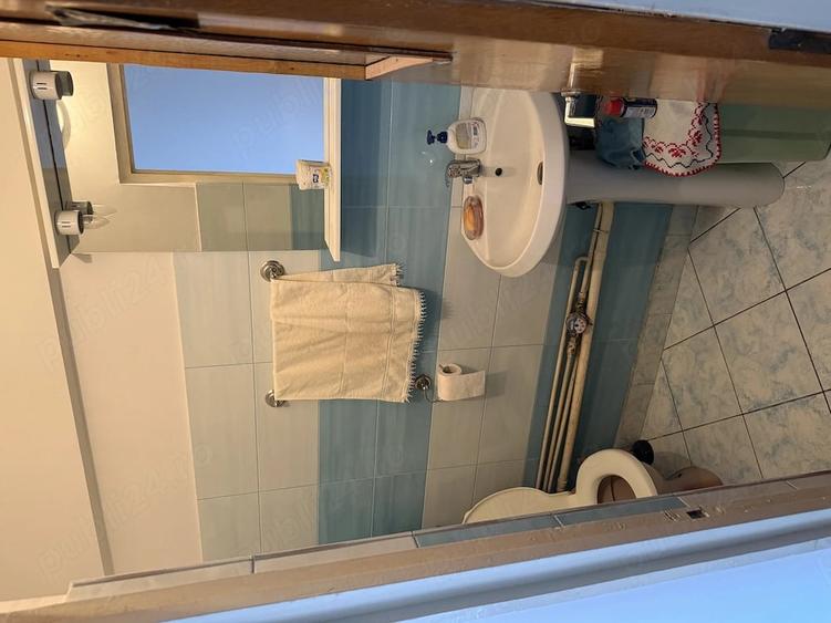 Apartament cu 3 camere decomandat în Griviței