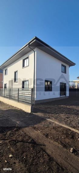 Casă cu 5 camere cu Teren 361 Mp în Jucu