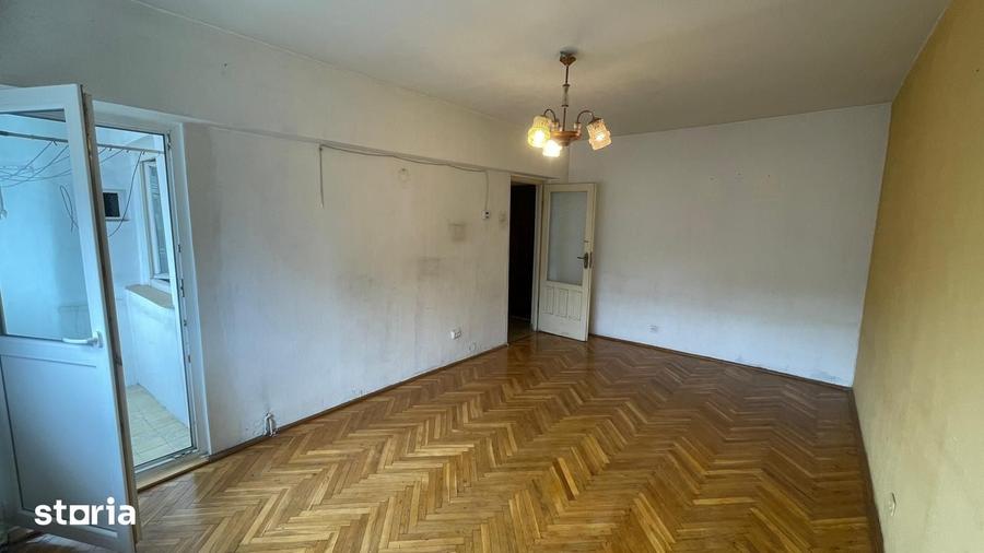 Apartament cu 2 camere decomandat în Mărăști
