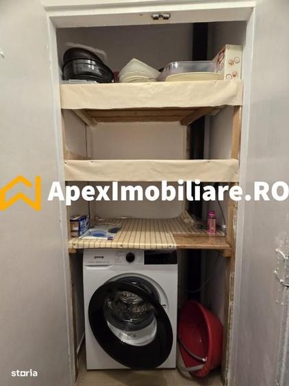 Apartament cu 3 camere decomandat în Drumul Taberei