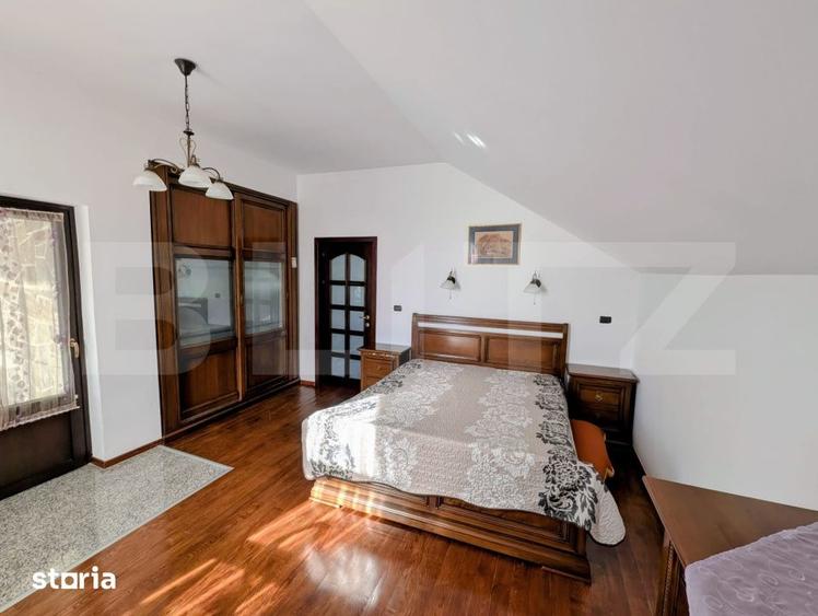 Casă cu 4 camere cu Teren 1000 Mp în Granit