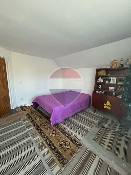 Duplex cu 4 camere cu Teren 500 Mp în Burdujeni