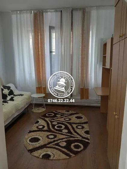 Garsonieră decomandată în Dacia