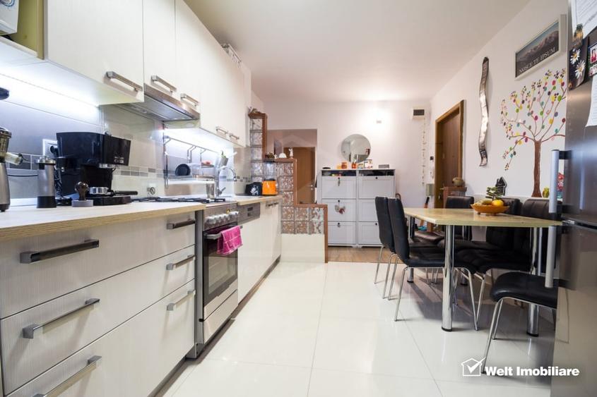 Apartament cu 3 camere semidecomandat, mobilat în Mănăștur
