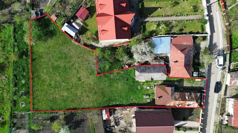 Casă cu 3 camere în Central