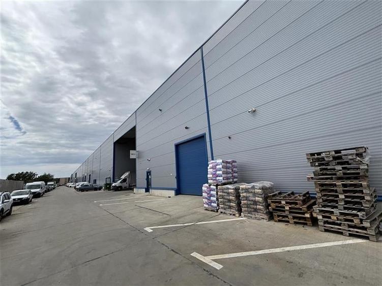 Spațiu industrial, de 800 mp, în Mogoșoaia