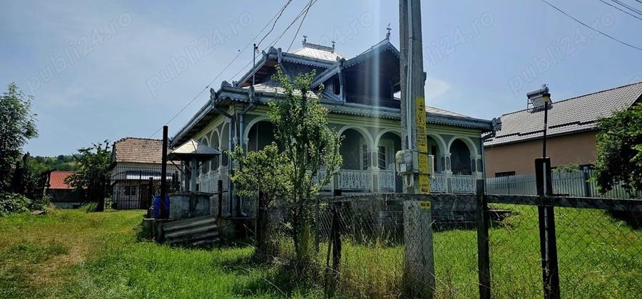 Casă cu 3 camere în Sulța