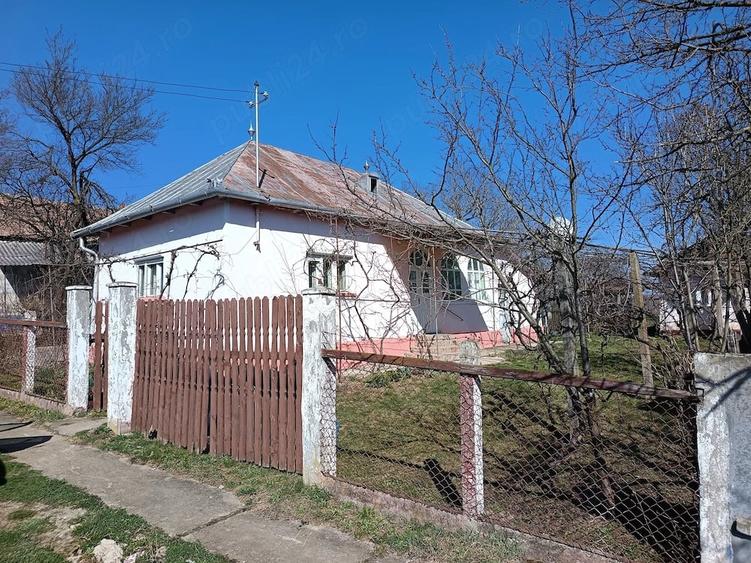Casă cu Teren 41 Mp în Măeriște