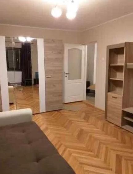 Inchiriez apartament 2 camerele ,Mazepa 2 etaj 1 - 4