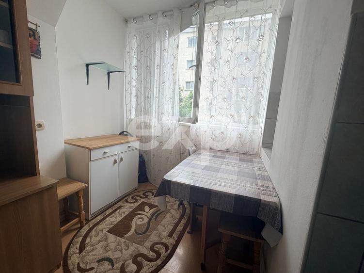 Garsonieră spațioasă de închiriat înTractorul Coresi – 330 Euro/Lună - 6