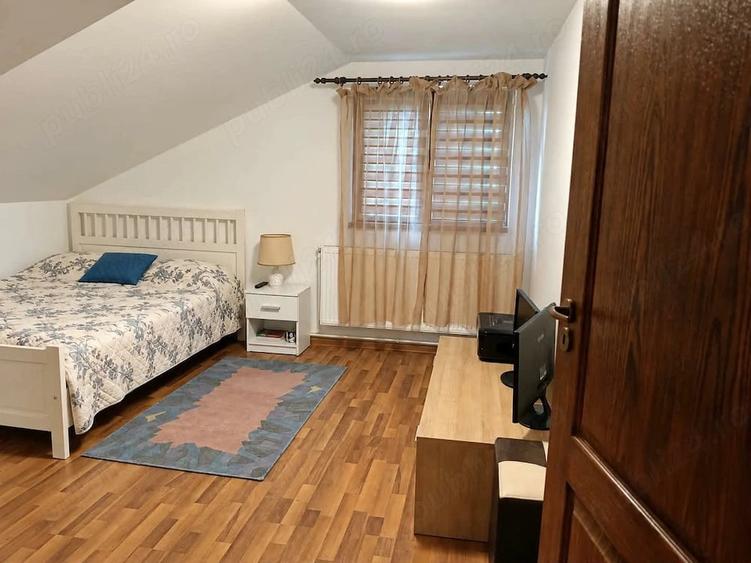 Casă cu Teren 3503 Mp în Linia din Vale