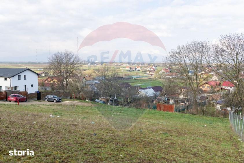 Teren intravilan cu vedere panoramica, utilita?i si pozi?ie excelenta! - 10