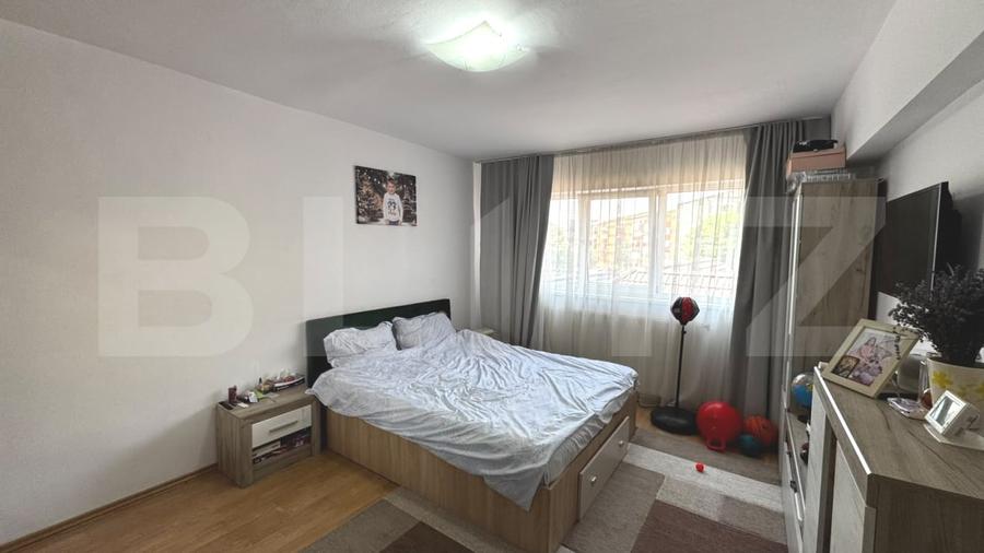 Apartament cu 2 camere decomandat, mobilat în Cetate