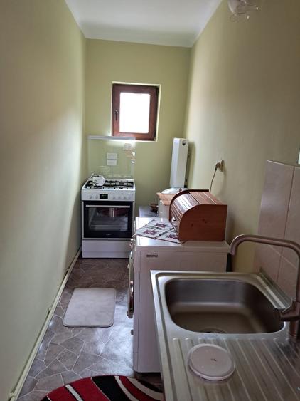 Apartament cu 2 camere, mobilat în Trocadero