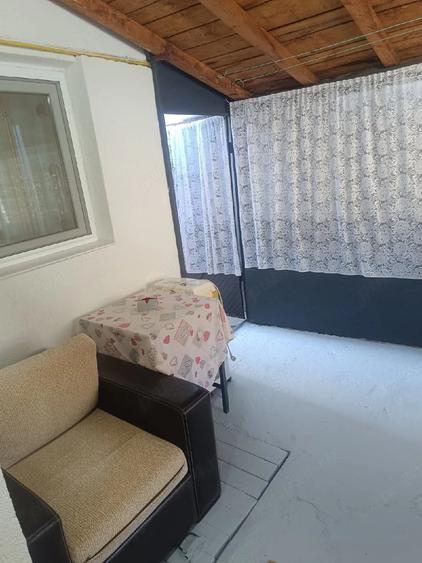 Casă cu 2 camere cu Teren 250 Mp în Mihai Bravu