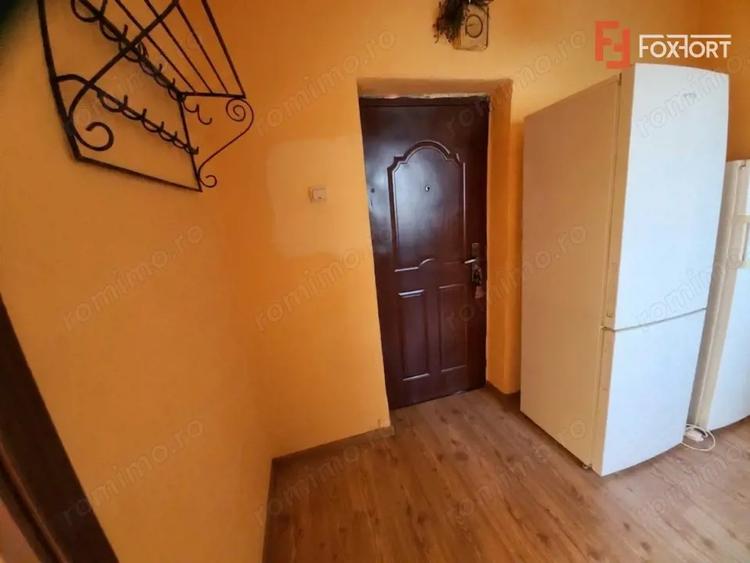 Apartament cu 2 camere decomandat, mobilat în Aeroport