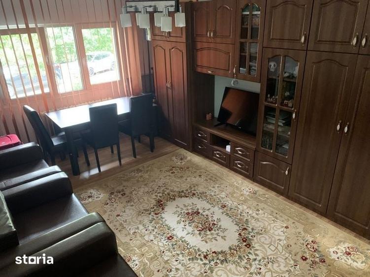 Apartament cu 2 camere decomandat în Recea