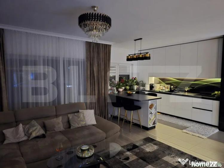 Apartament cu 3 camere decomandat în Dumbrăvița