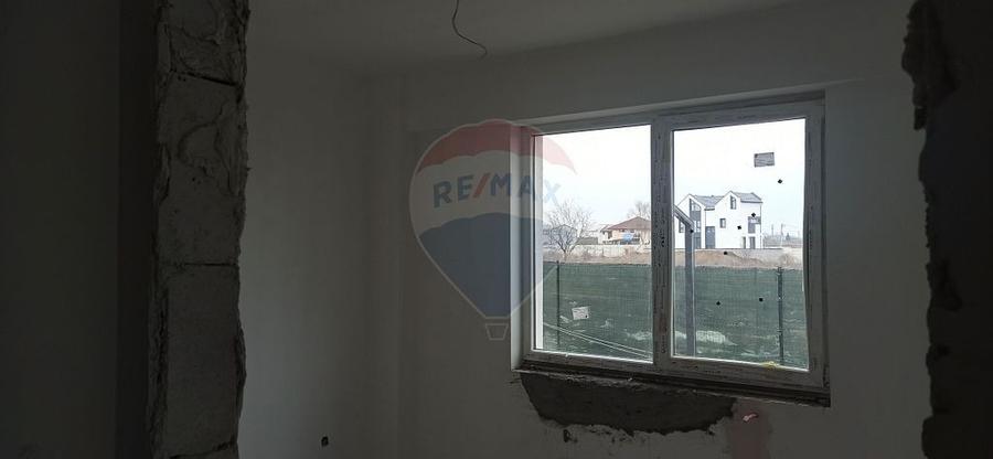 Apartament cu 2 camere de vanzare - 7