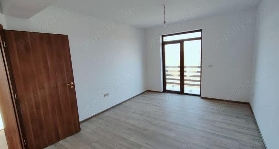 Casă cu 4 camere cu Teren 306 Mp în Chișoda