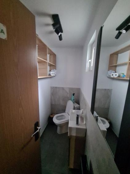 Spațiu comercial, de 50 mp, în Central