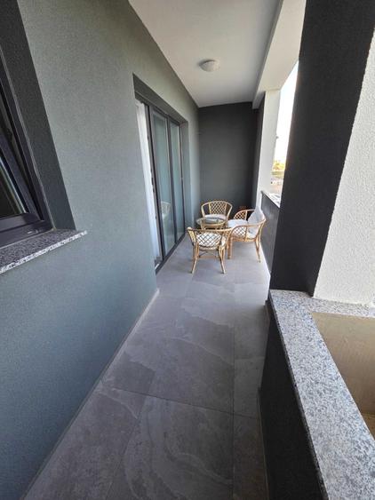 Apartament cu 2 camere decomandat în Giroc