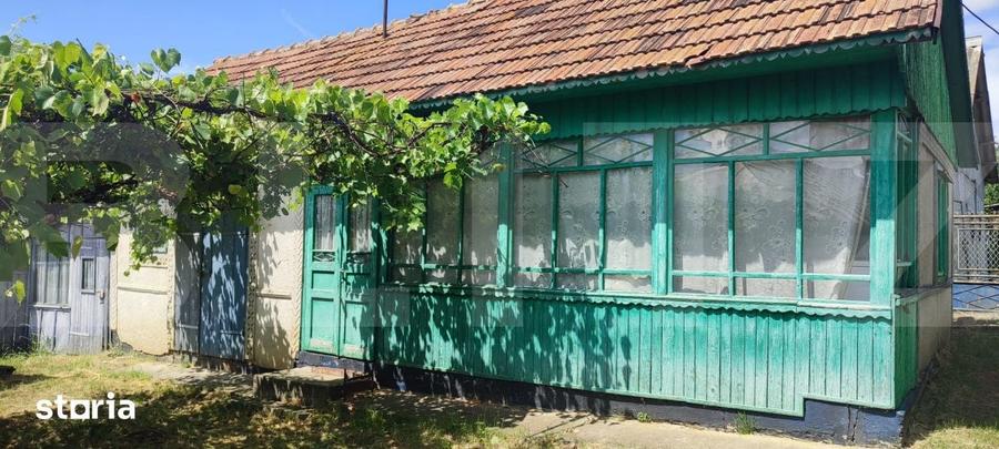Casă cu 2 camere cu Teren 1511 Mp în Central
