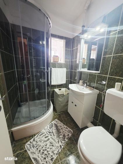 Apartament cu 2 camere semidecomandat în Tractorul